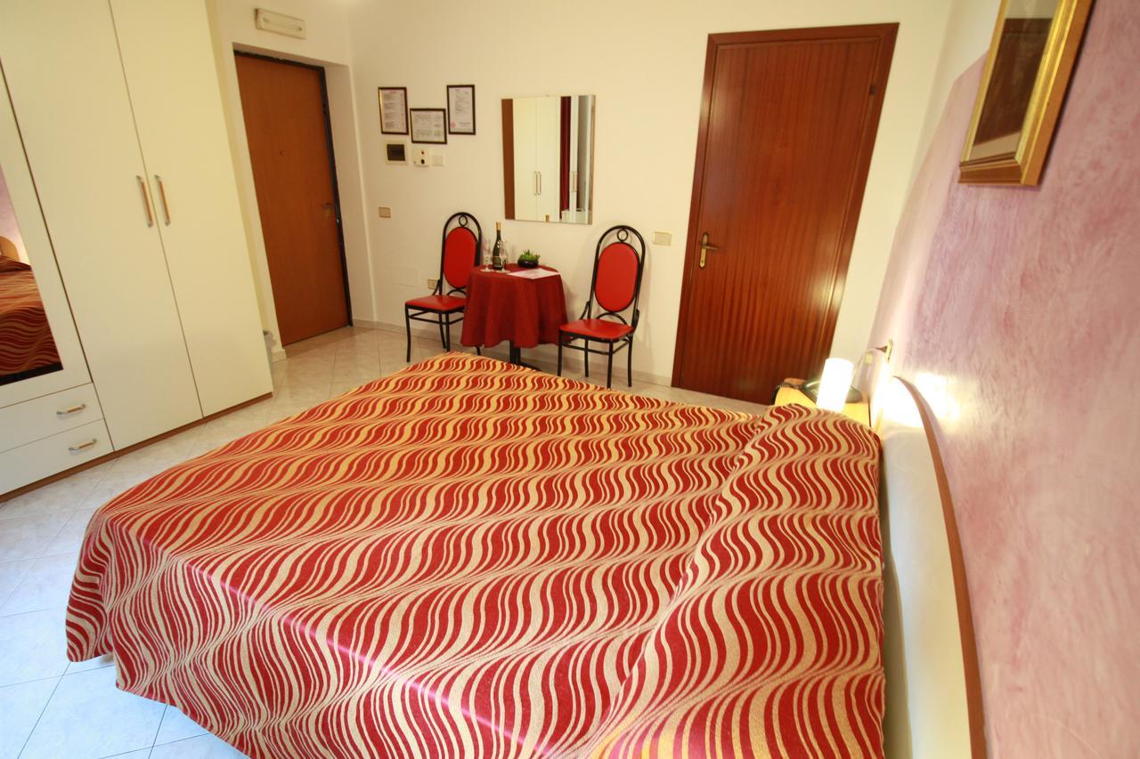 Hotel I Laghetti Polesella Exterior photo